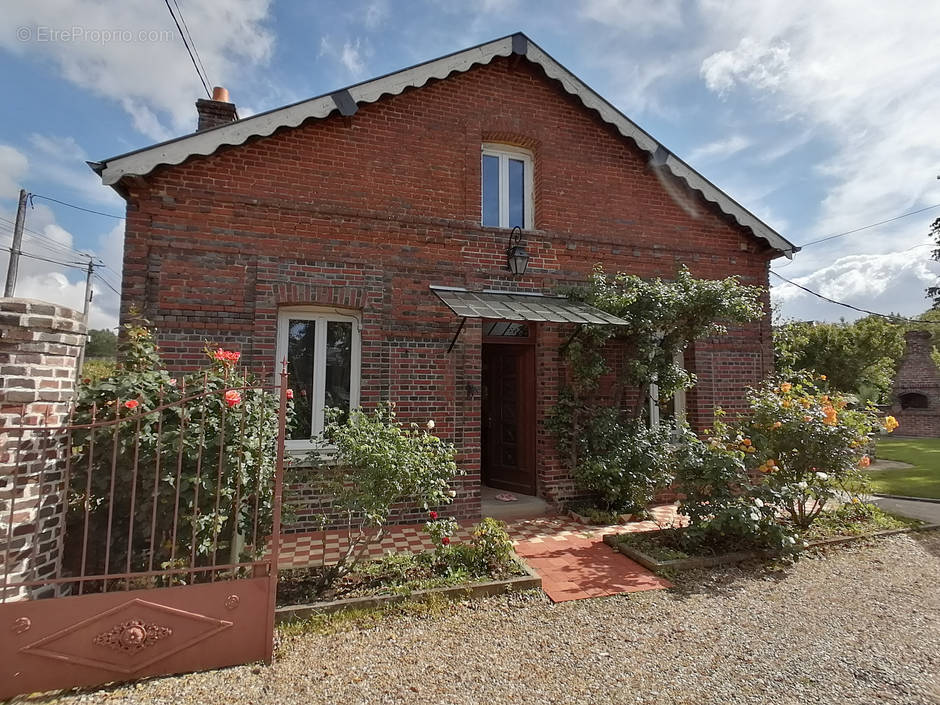 Maison à BEAUMONT-LE-ROGER