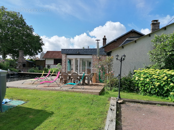 Maison à BEAUMONT-LE-ROGER