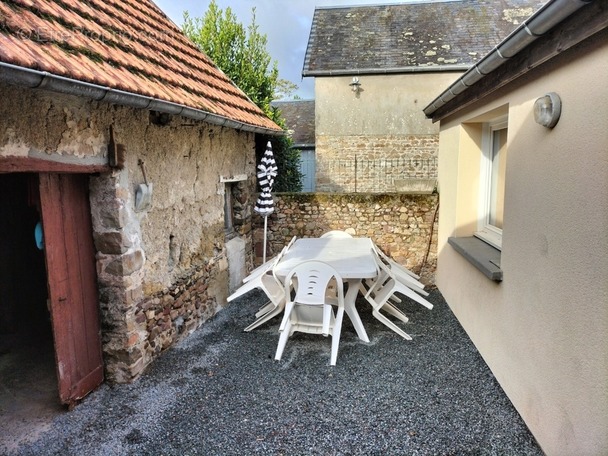 Maison à LESSAY