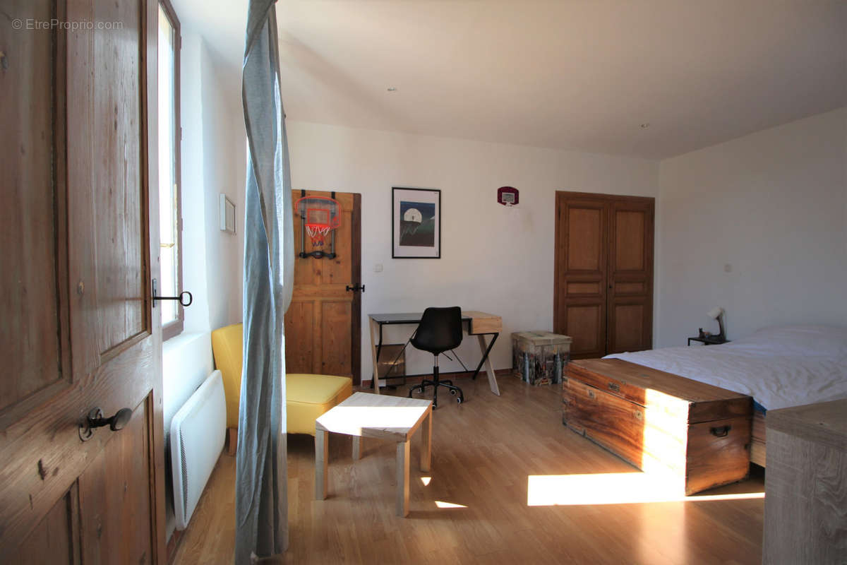 Appartement à CAROMB