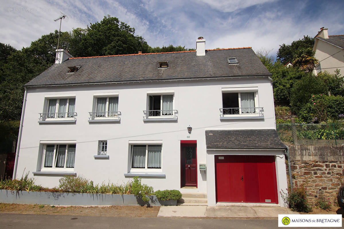 Maison à PONT-AVEN