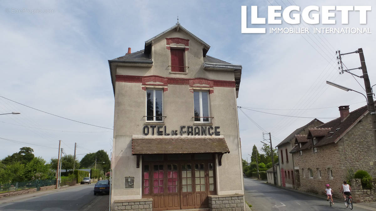 Maison à DUN-LE-PALESTEL