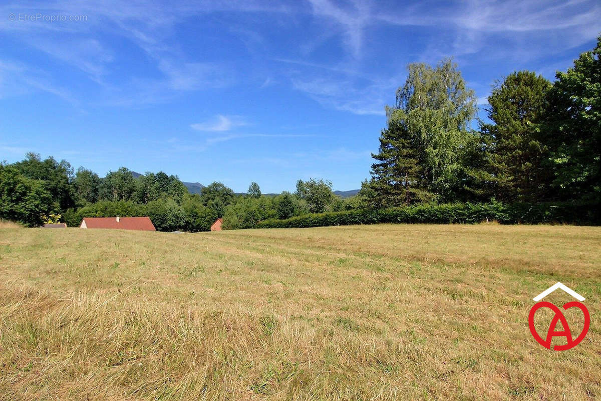 Terrain à PROVENCHERES-SUR-FAVE