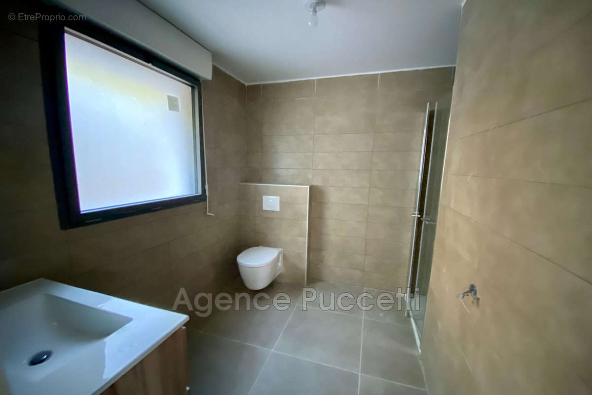 Appartement à VENCE