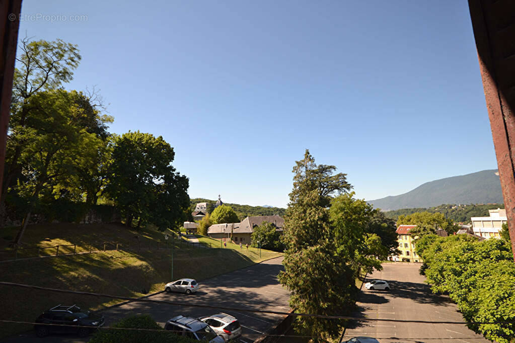 Appartement à AIX-LES-BAINS