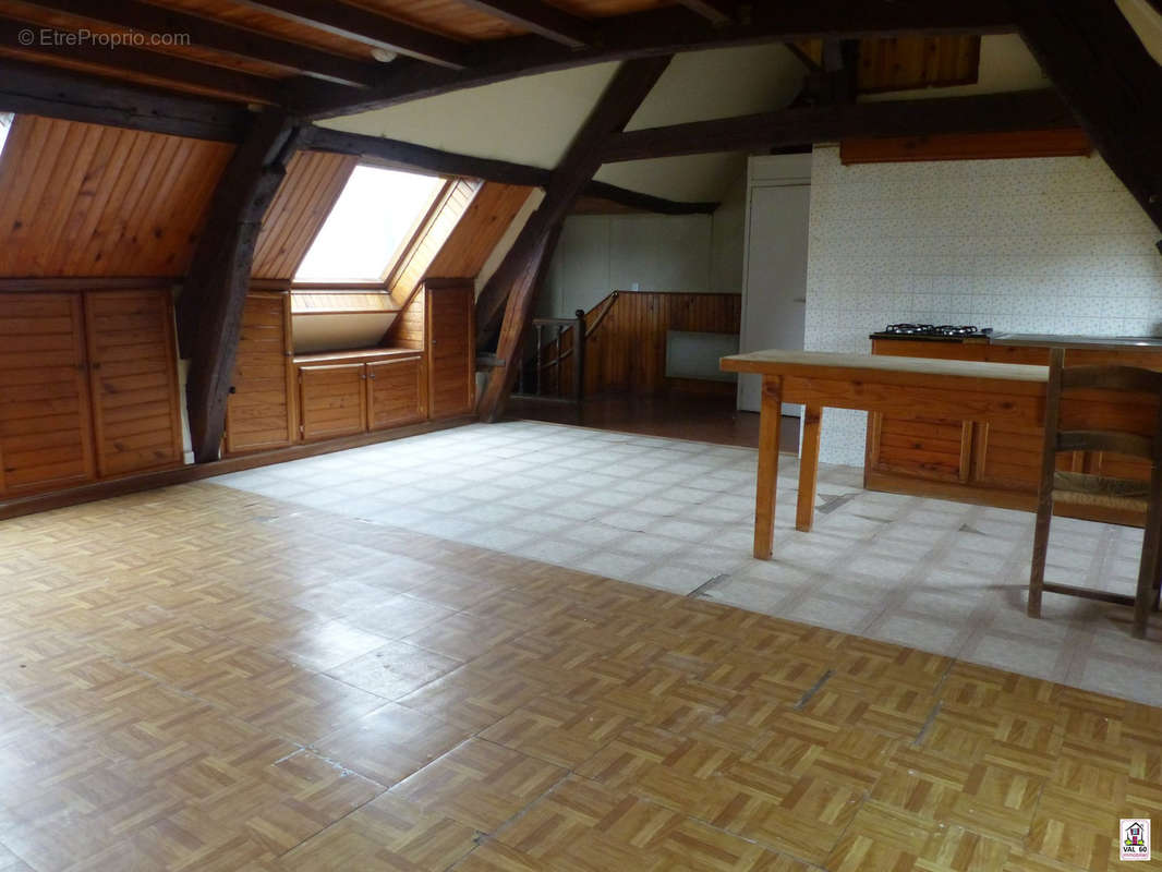 Appartement à CLERMONT