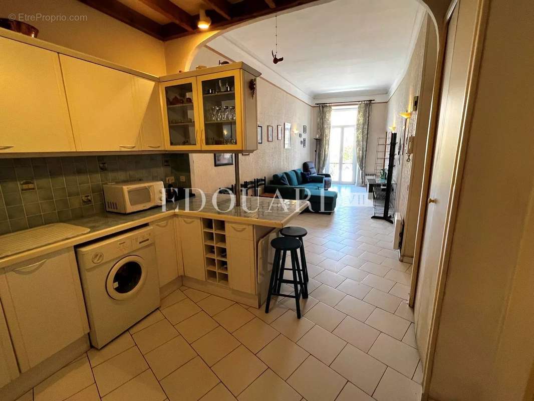 Appartement à MENTON