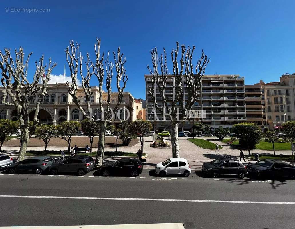 Appartement à MENTON