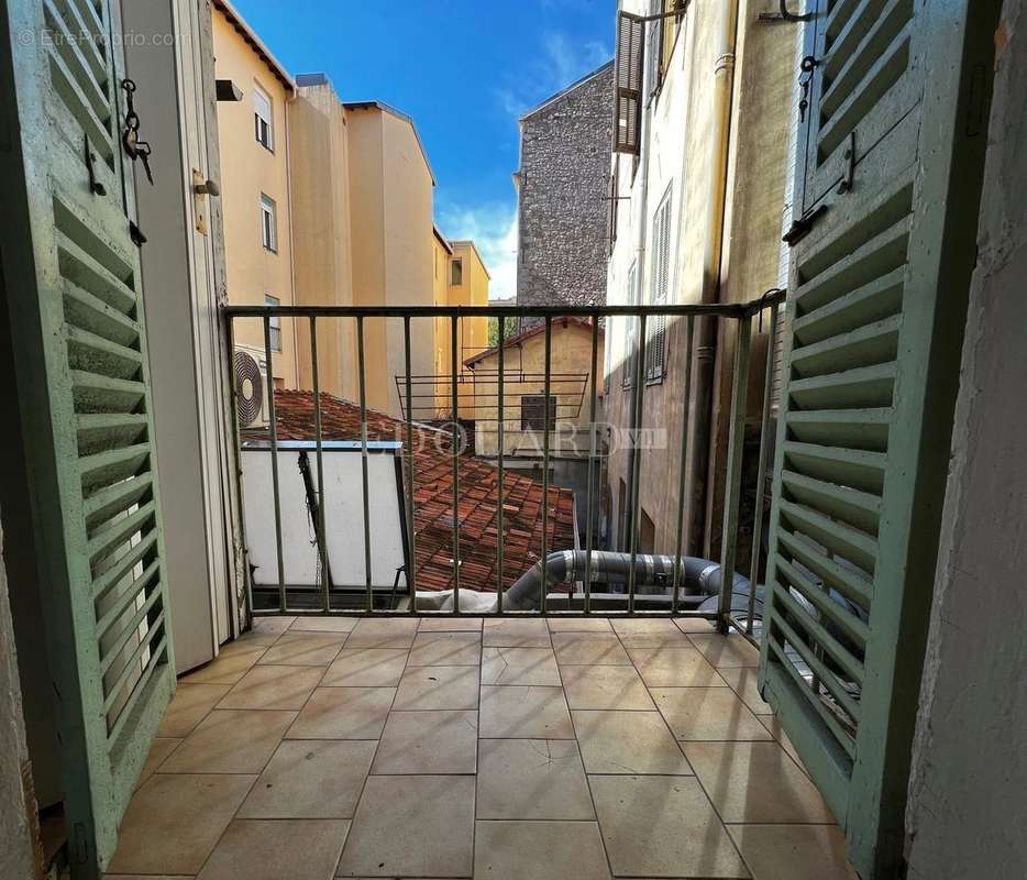 Appartement à MENTON