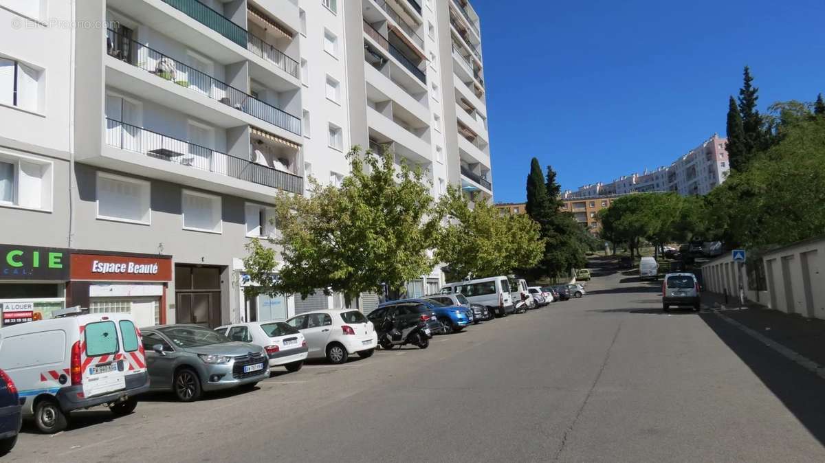 Appartement à MARSEILLE-13E