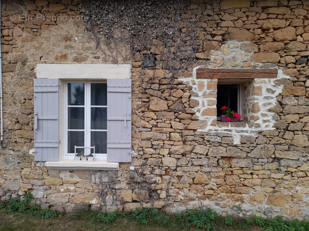 Maison à SAINT-ROMAIN-ET-SAINT-CLEMENT