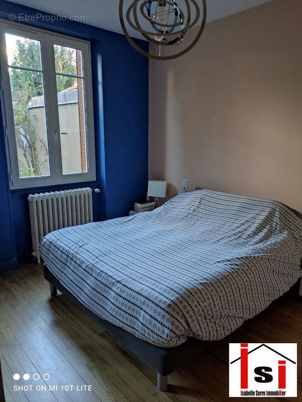 chambre 1 - Appartement à CLERMONT-FERRAND