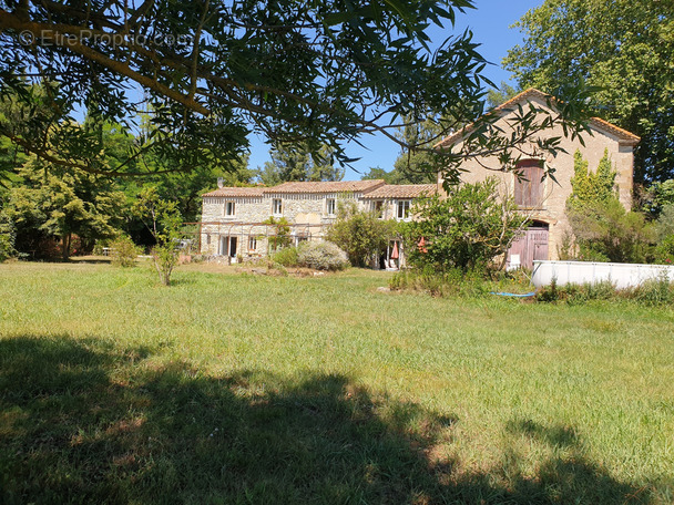 Maison à MOUSSOULENS