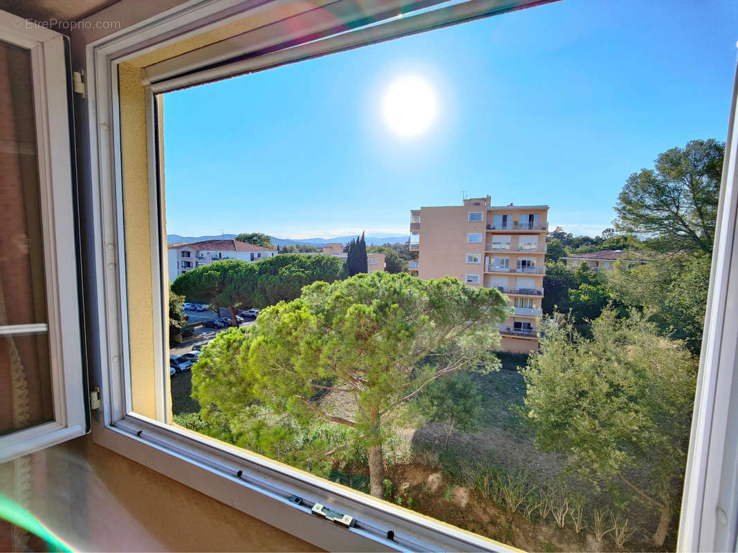 Appartement à FREJUS