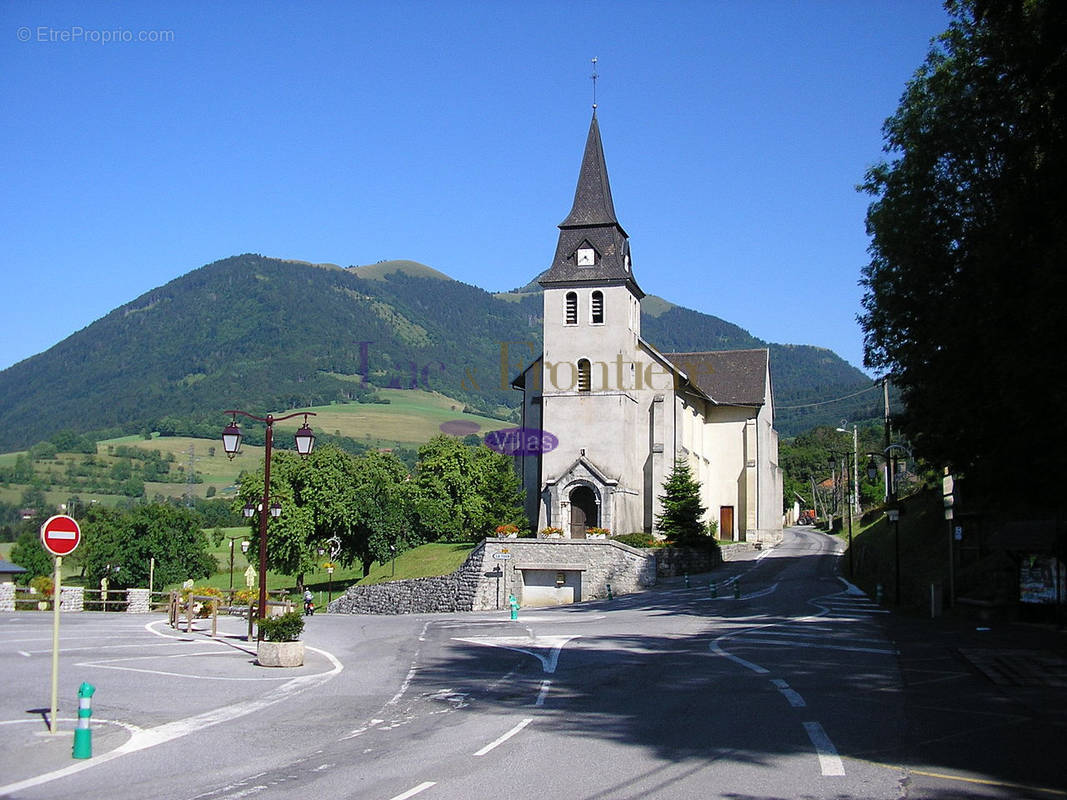 Maison à SAINT-JEAN-DE-THOLOME