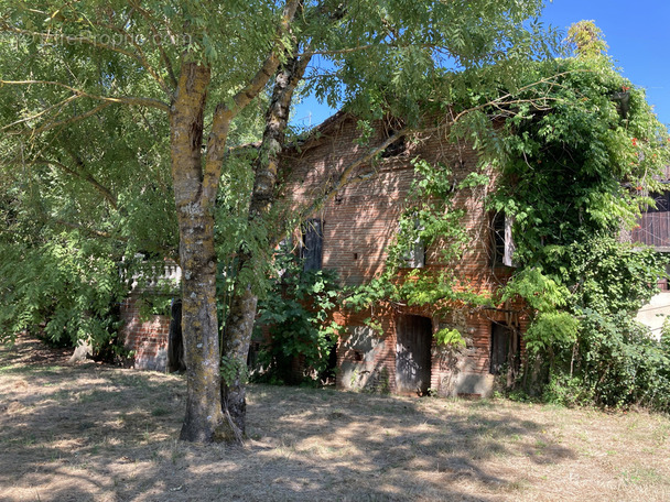 Maison à SAINT-YBARS