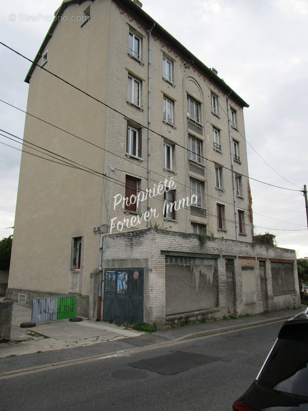 Appartement à VILLIERS-LE-BEL