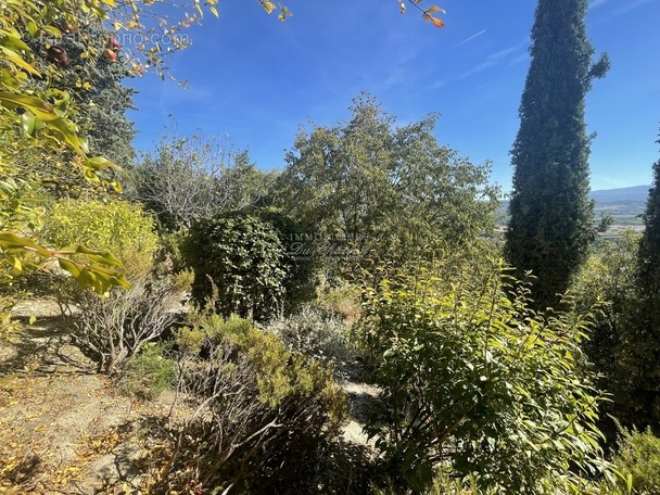 Maison à GORDES