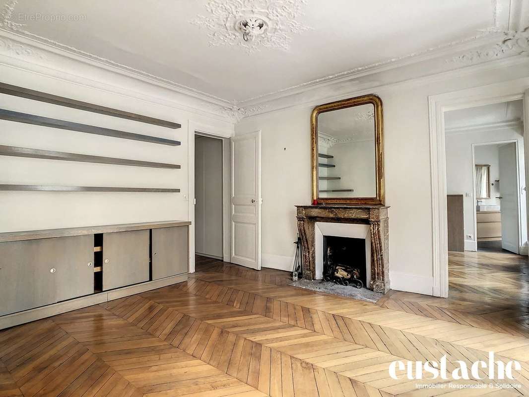 Appartement à PARIS-5E