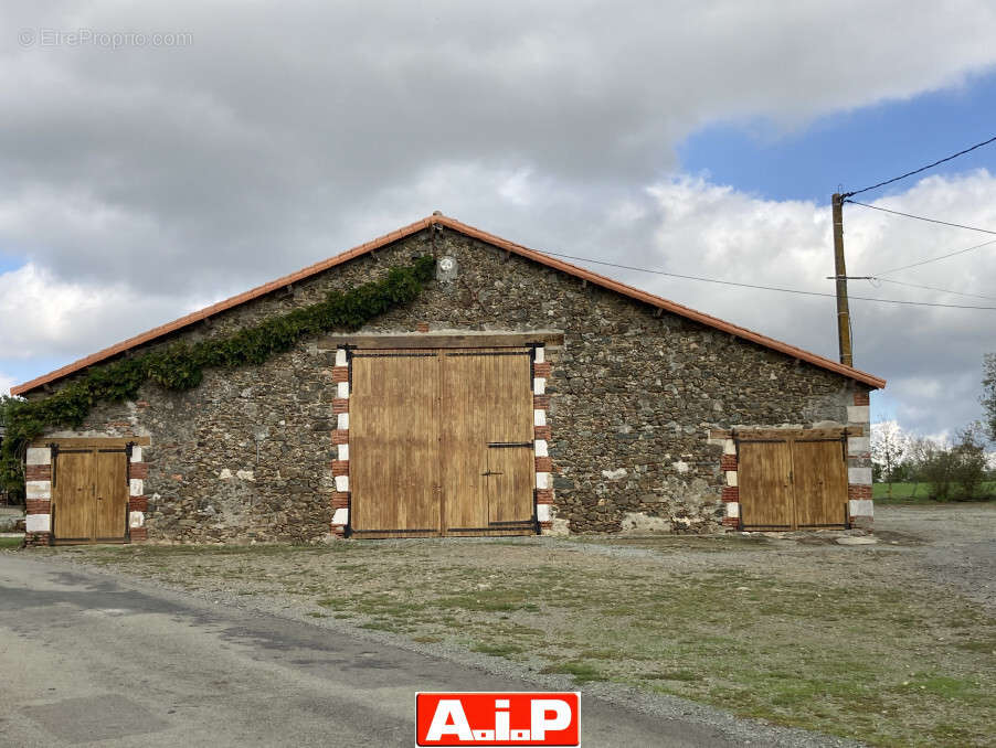 Maison à MOUILLERON-EN-PAREDS