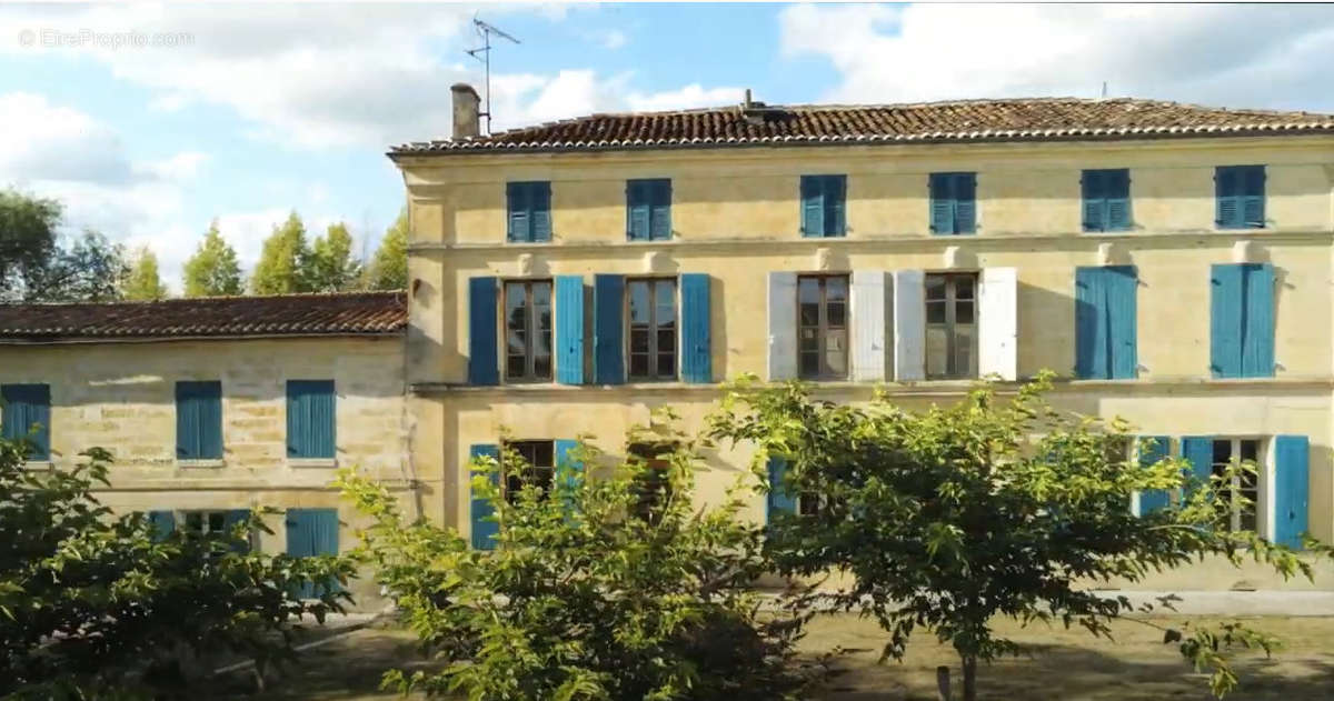 Maison à SAINT-SULPICE-DE-COGNAC