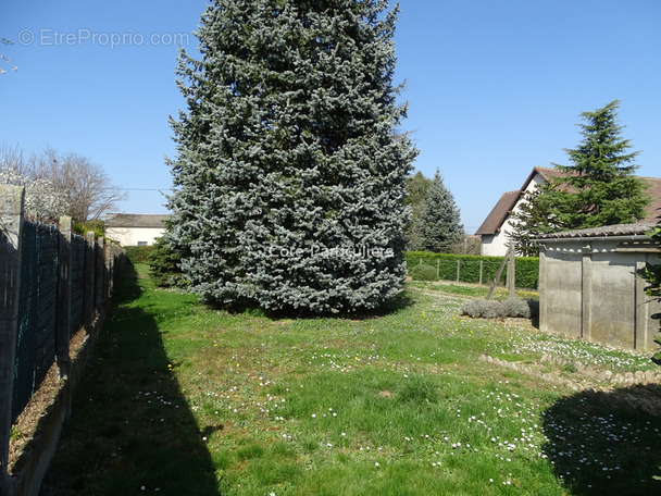 Maison à LIGNIERES