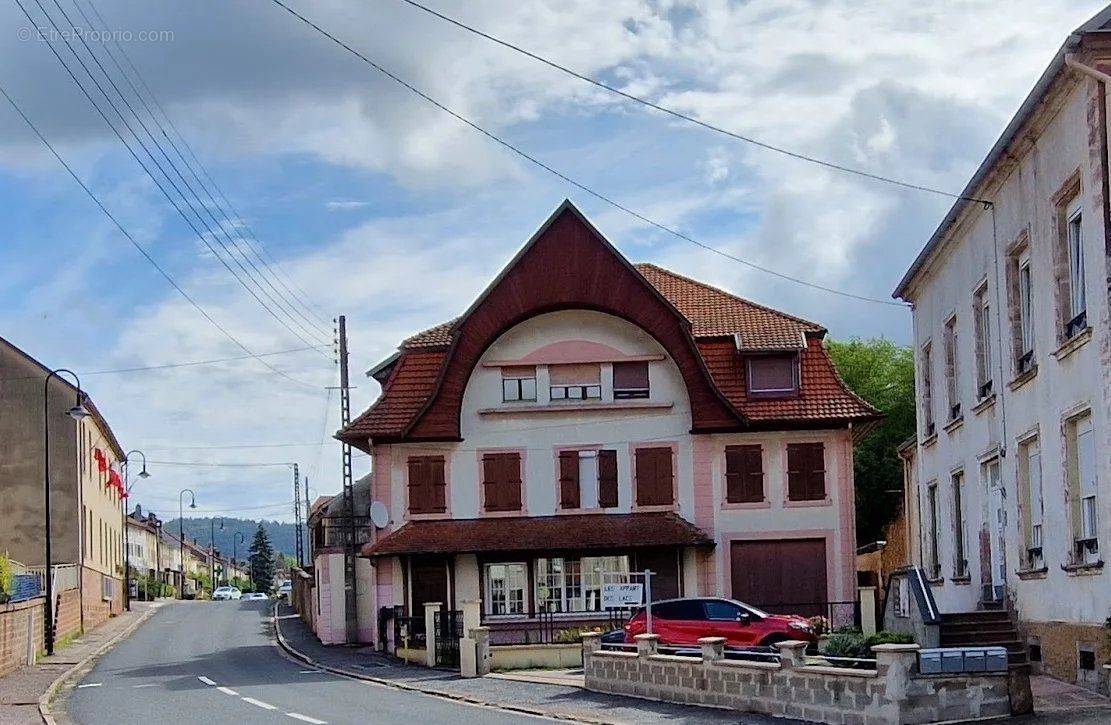 Appartement à CELLES-SUR-PLAINE