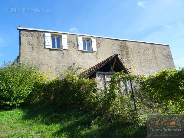 Maison à ANNAY-LA-COTE