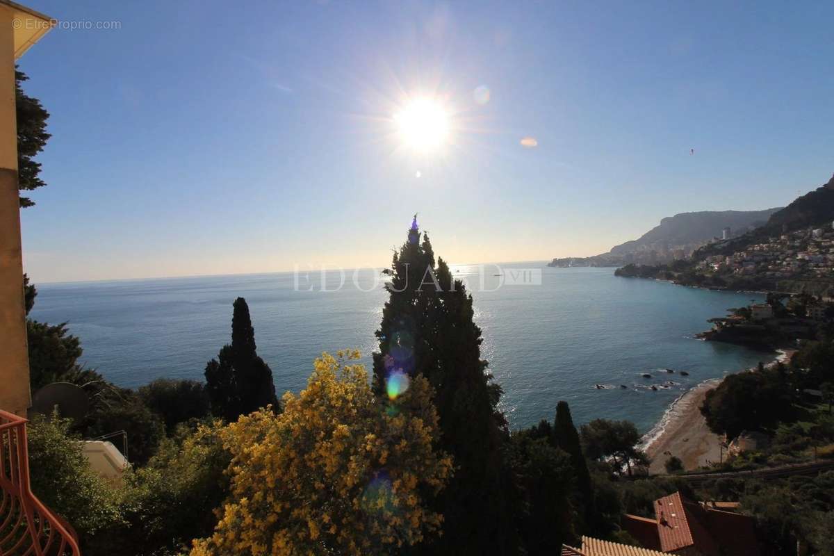 Maison à ROQUEBRUNE-CAP-MARTIN