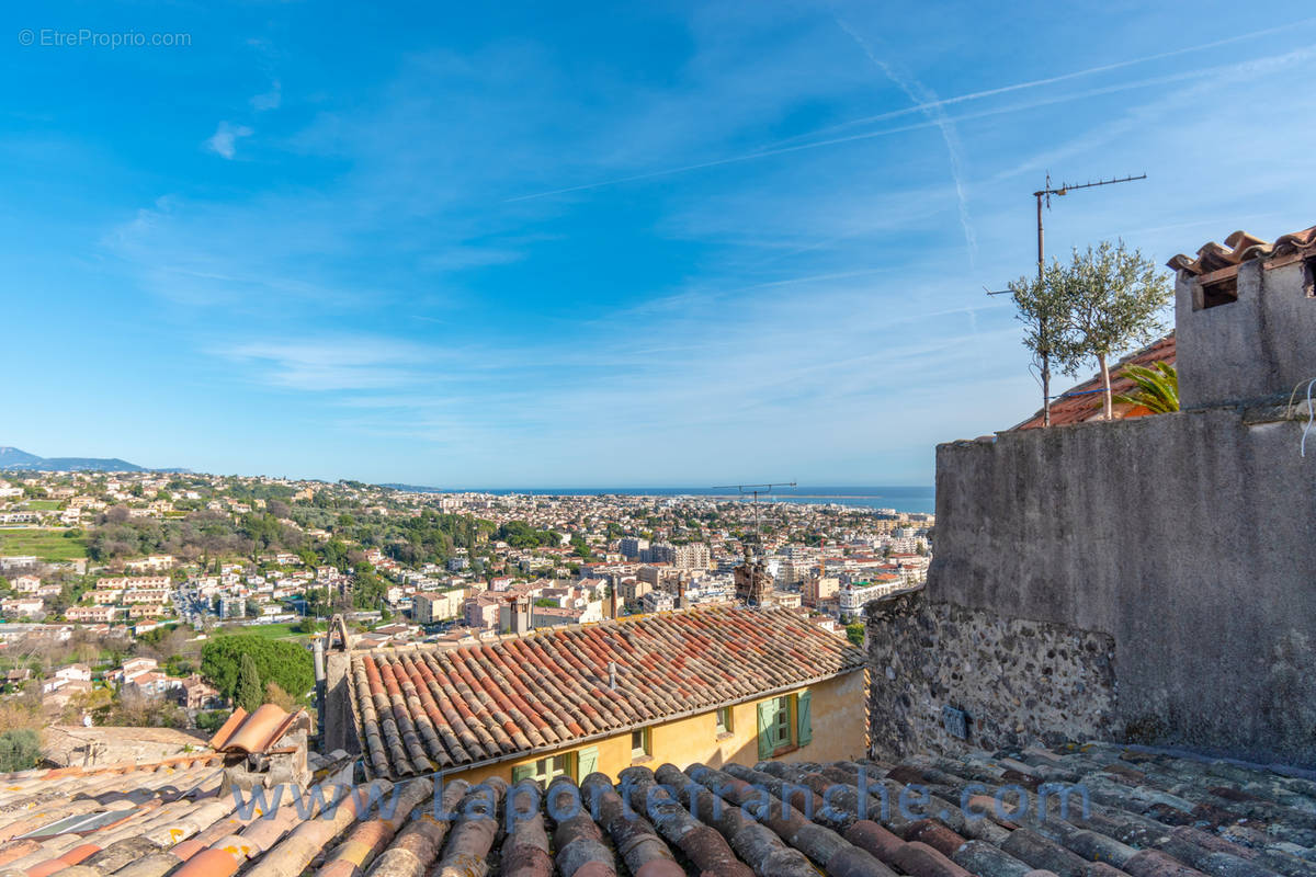 Maison à CAGNES-SUR-MER