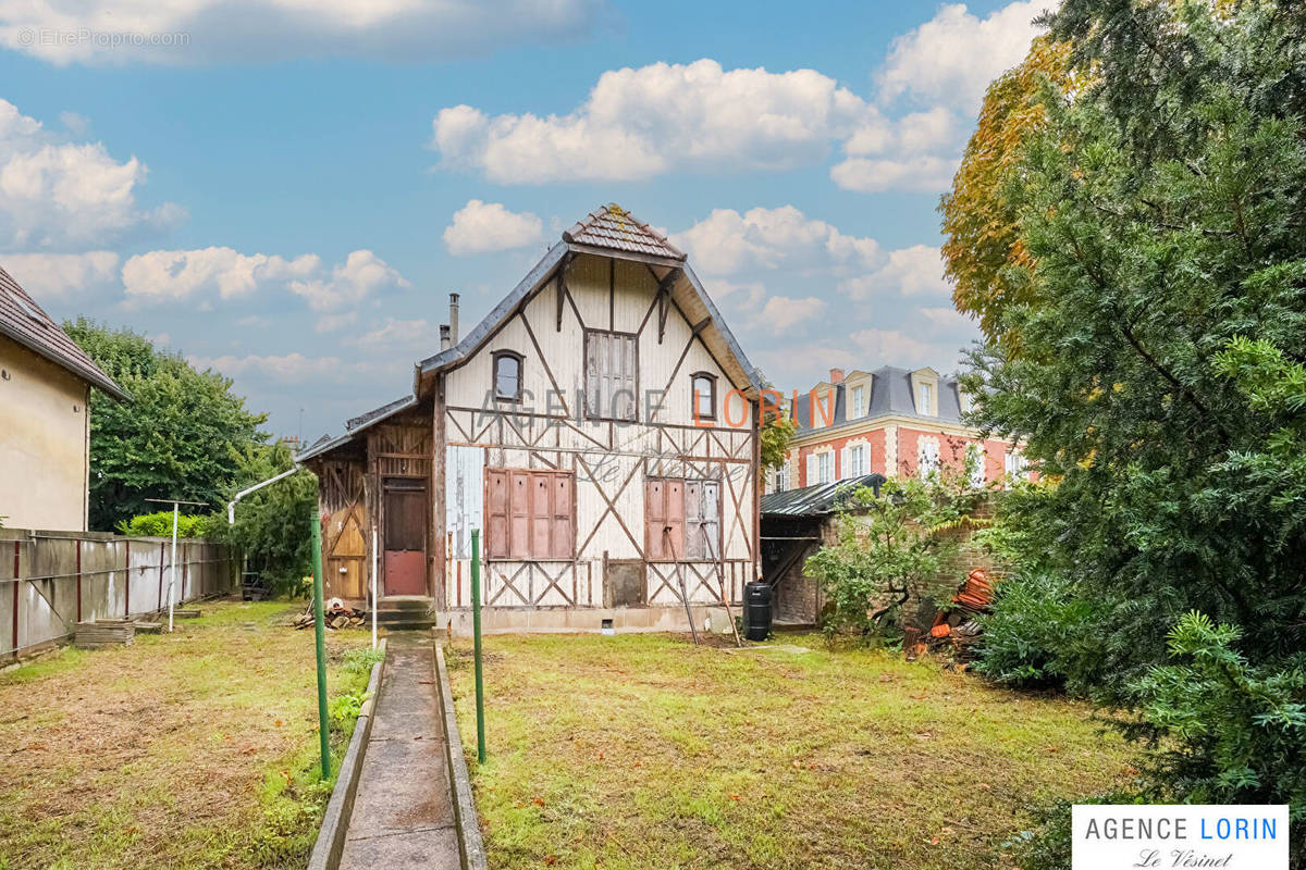 Maison à LE VESINET