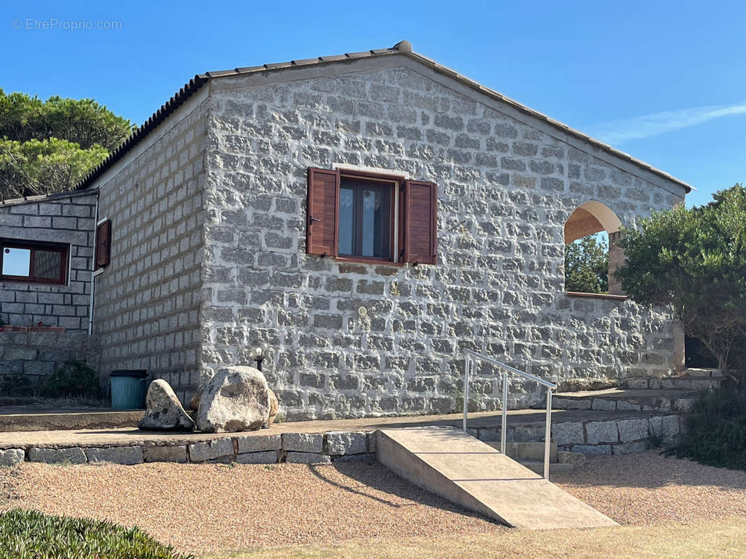 Maison à PIANOTTOLI-CALDARELLO