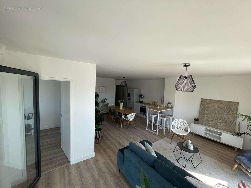 Appartement à BORDEAUX