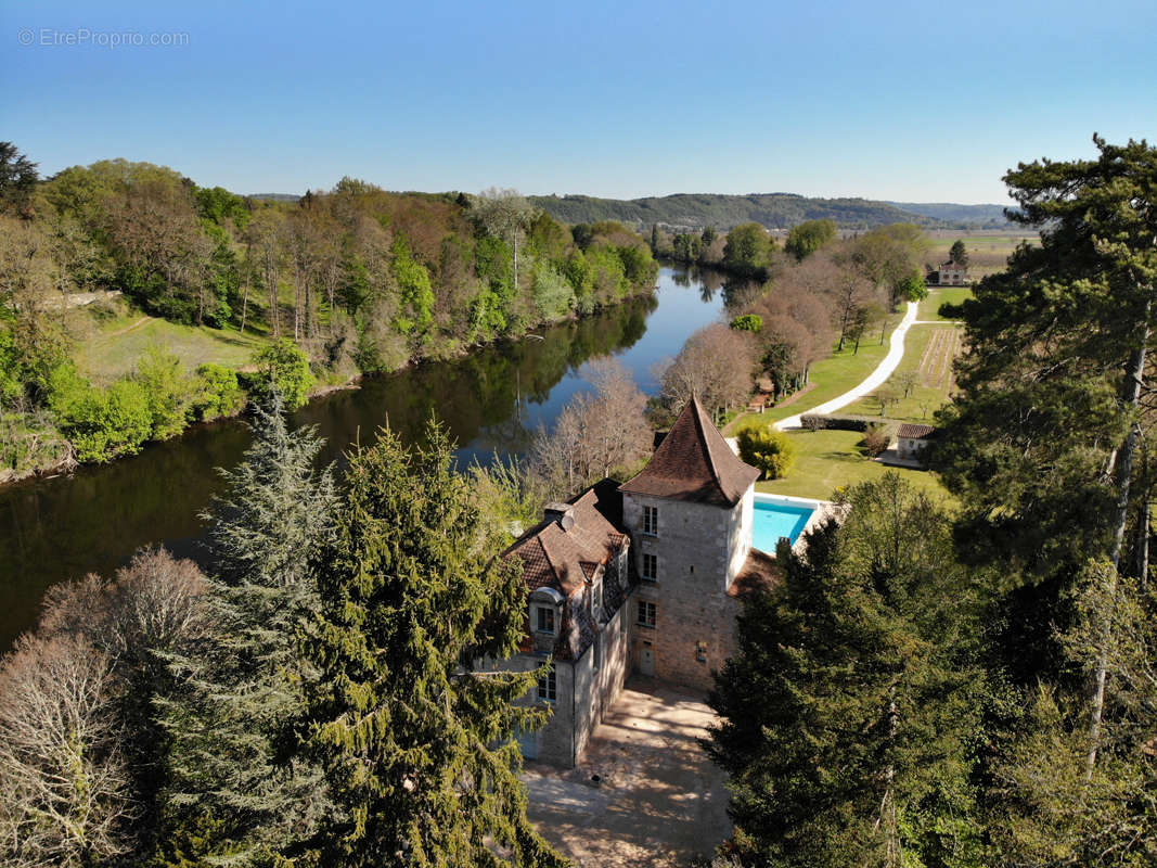 Maison à CAHORS