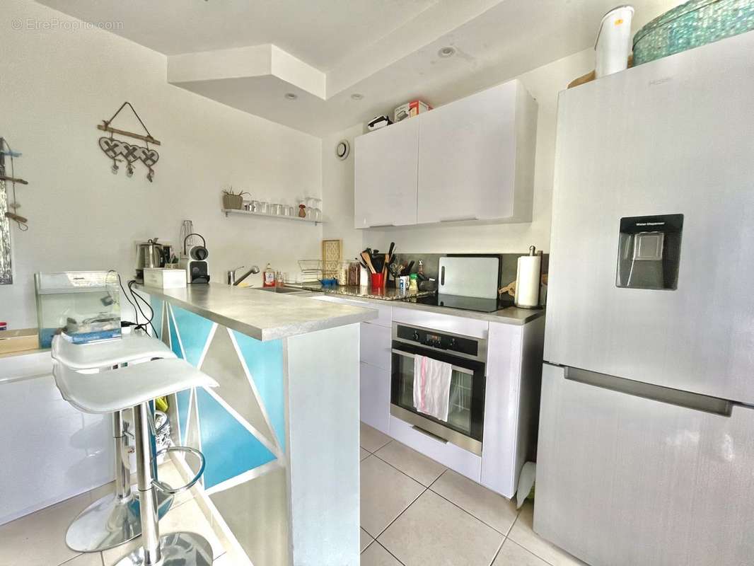 cuisine us  - Appartement à ROQUEBRUNE-CAP-MARTIN