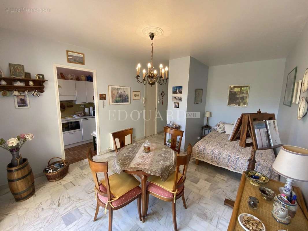 Appartement à MENTON