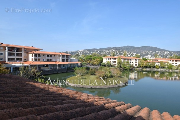 Appartement à MANDELIEU-LA-NAPOULE