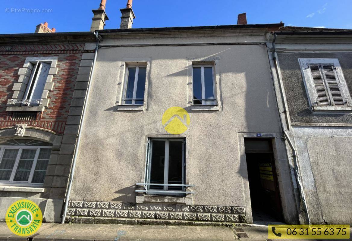 Appartement à CHATEAUNEUF-SUR-CHER