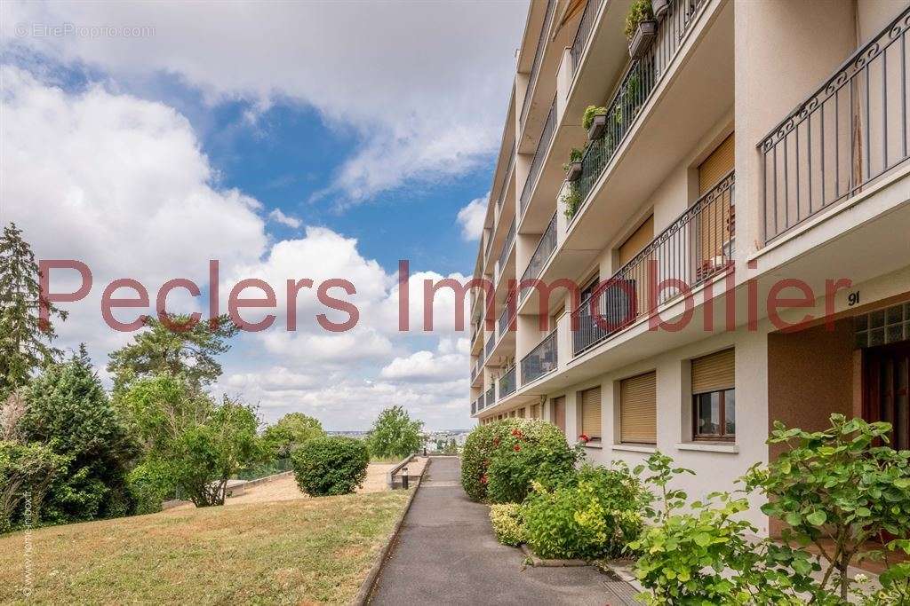 Appartement à RUEIL-MALMAISON