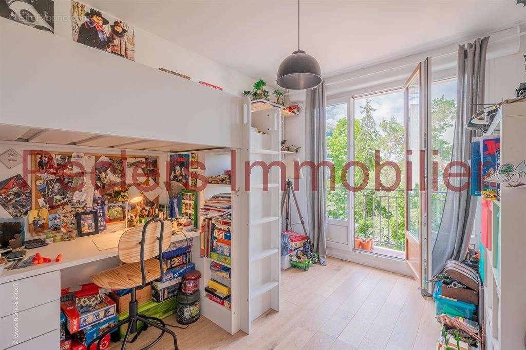 Appartement à RUEIL-MALMAISON