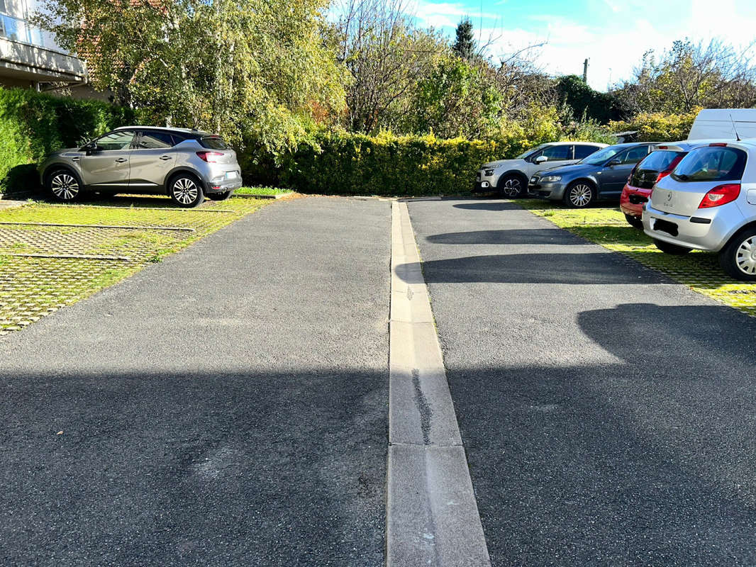 Parking à SAVIGNY-SUR-ORGE