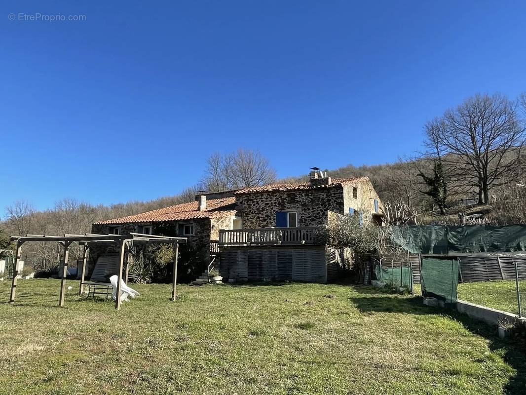 Maison à PRUNET-ET-BELPUIG