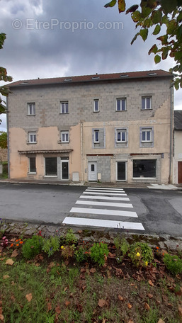 Appartement à BUSSIERE-GALANT