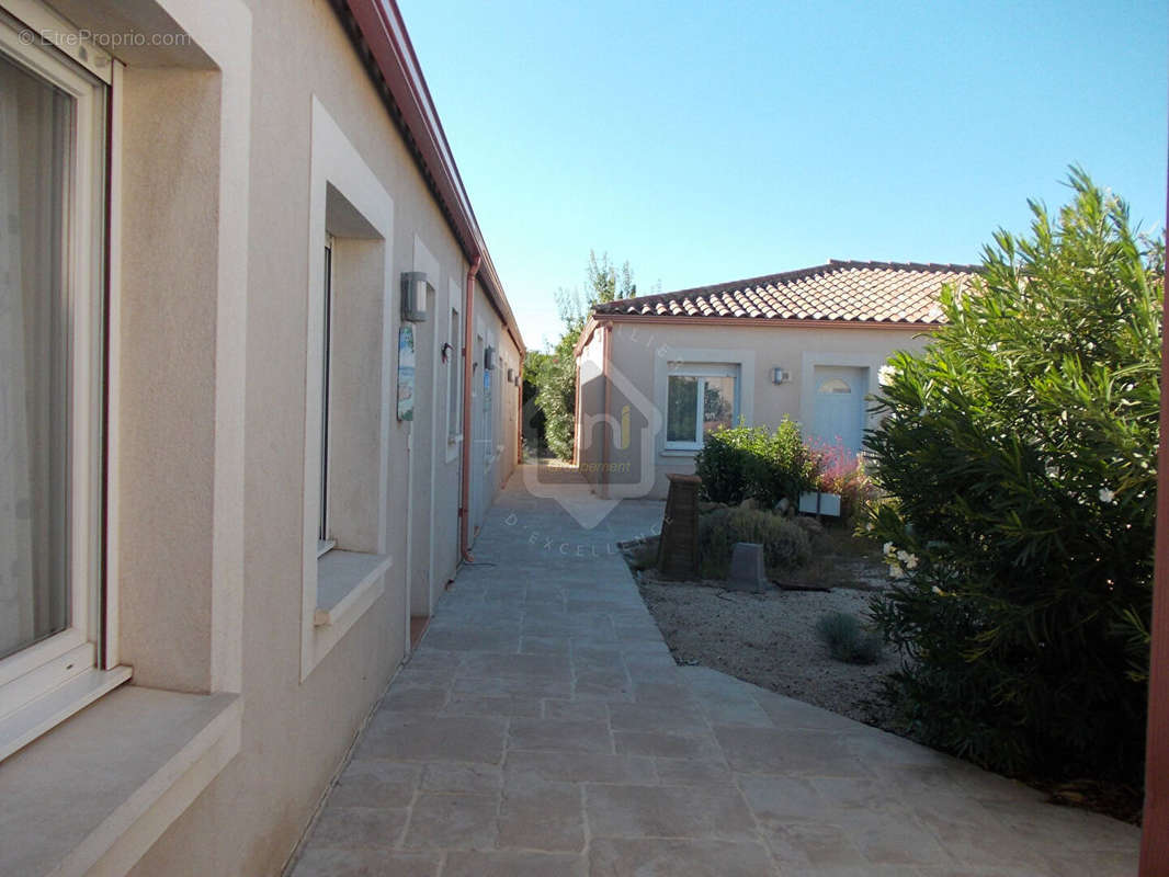 Appartement à SAINT-MARTIN-DE-CRAU