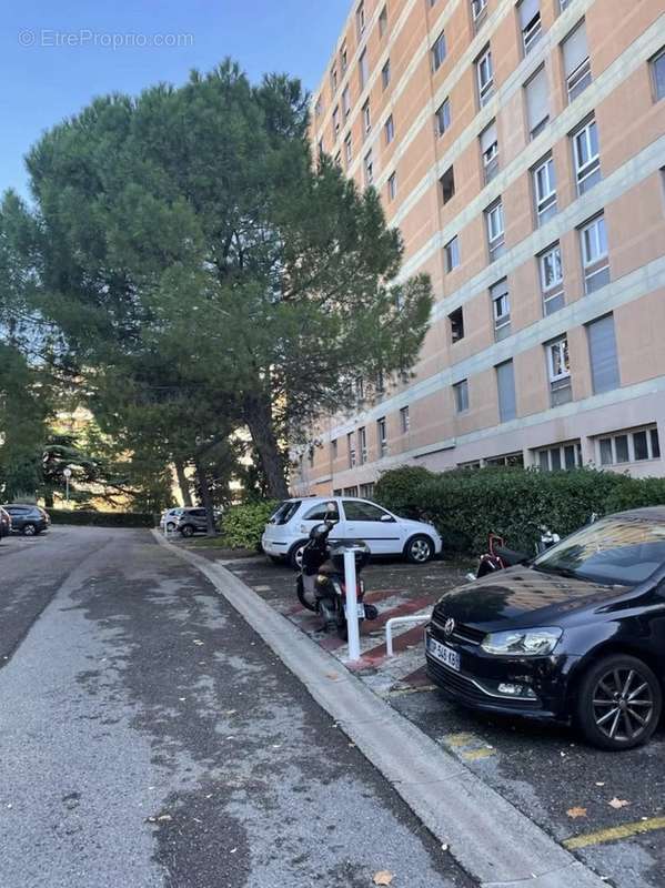 Appartement à MARSEILLE-12E