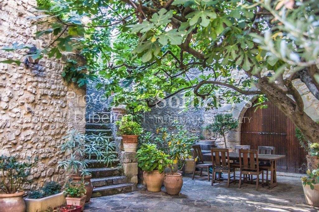 Maison à VAISON-LA-ROMAINE