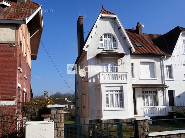 Maison à HESDIN