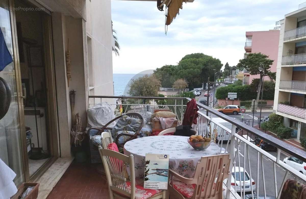 Appartement à ROQUEBRUNE-CAP-MARTIN