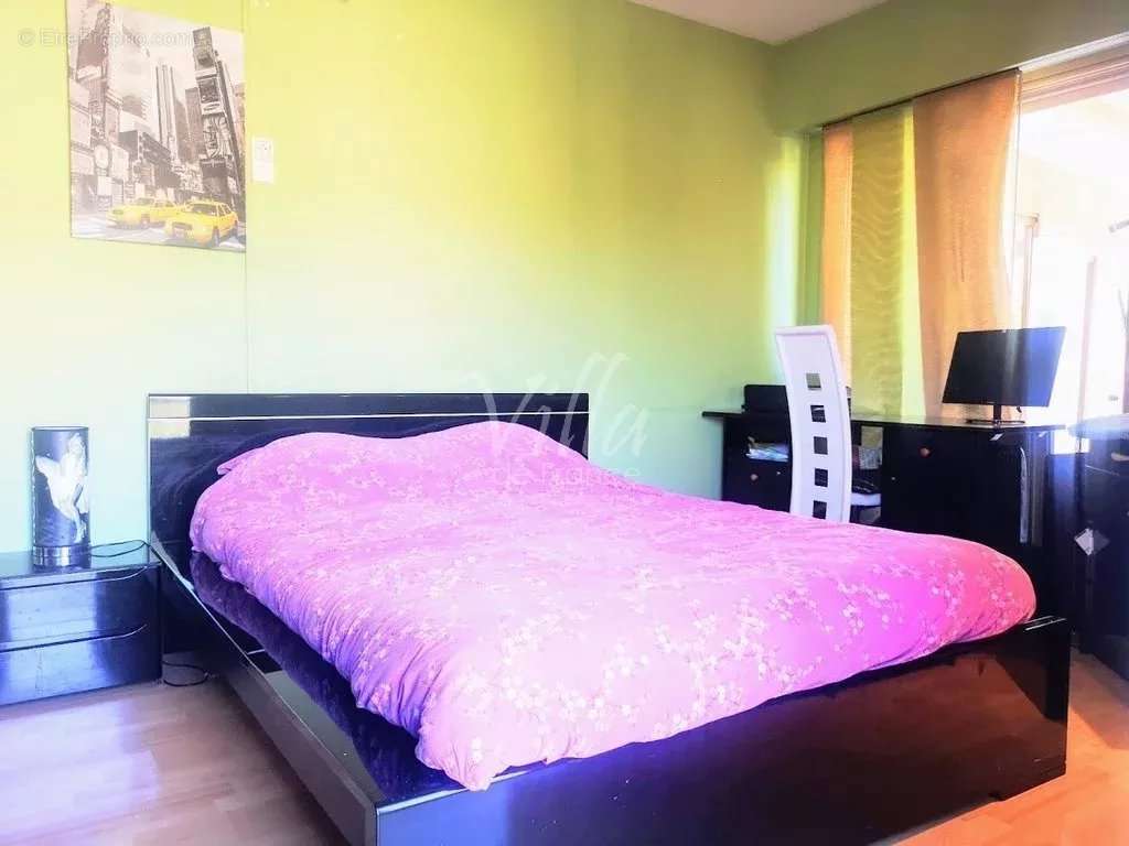 Appartement à MANDELIEU-LA-NAPOULE