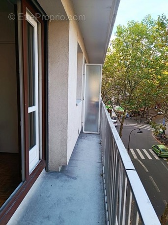 Appartement à PARIS-20E